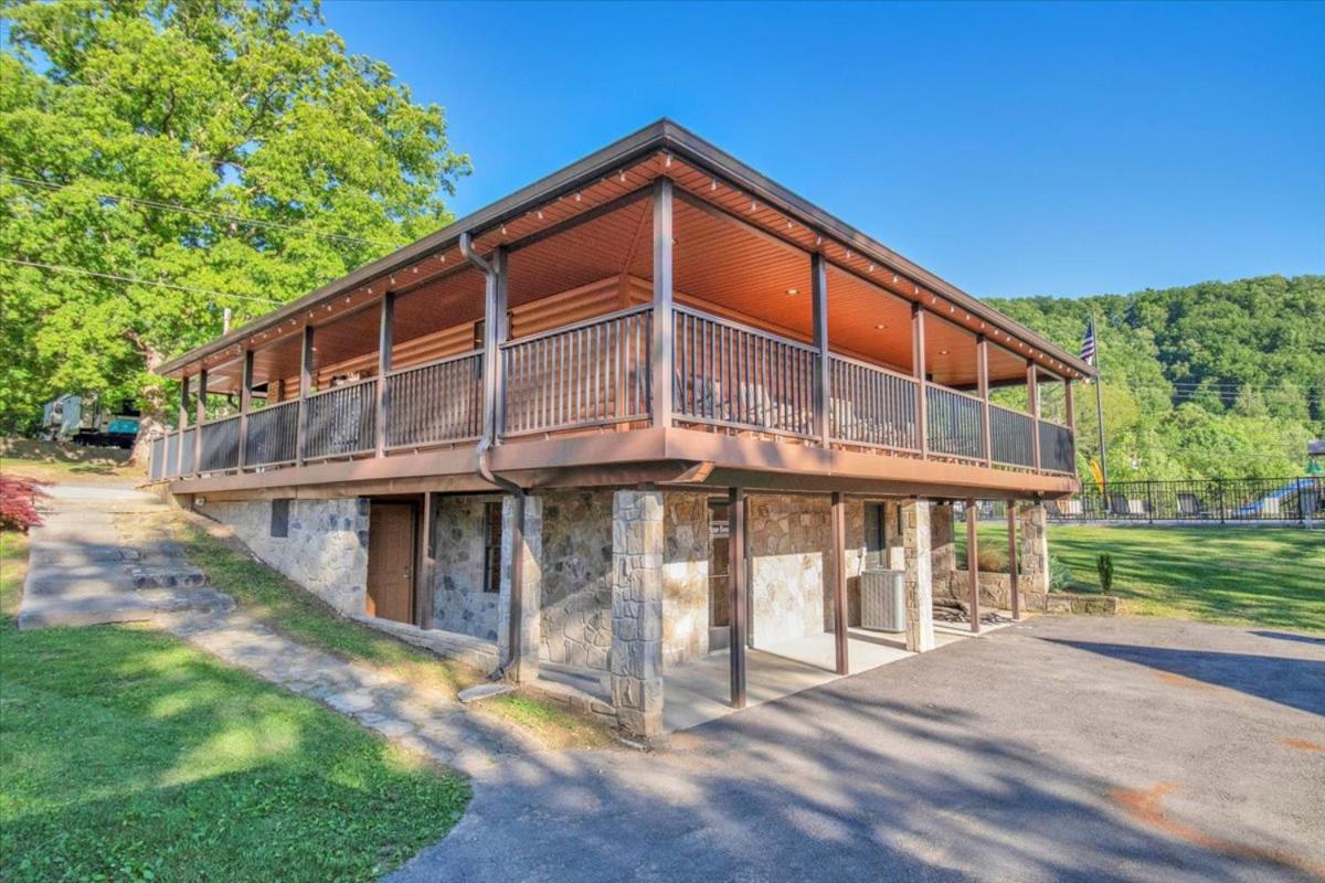 Chalet Charming With Parking